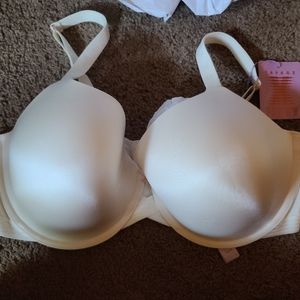 Savage X Fenty T-shirt bra
